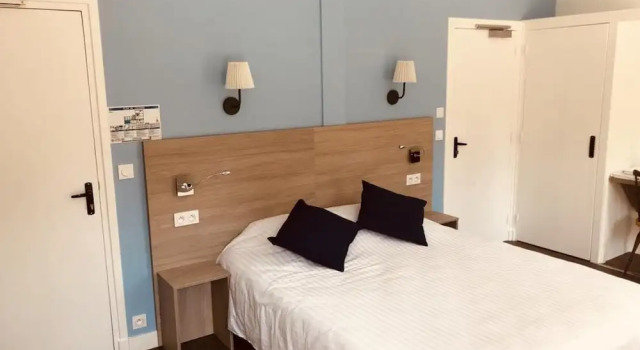 Le Vénéré, Prenota Hotel Hotel a Alvernia con parcheggio, Parcheggio