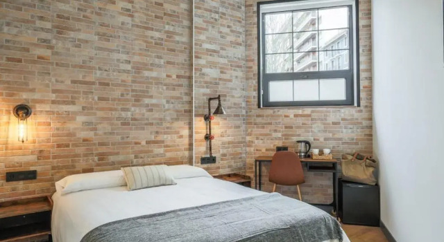 Pensión H30 Bilbao, Book Hotel Bilbao 
