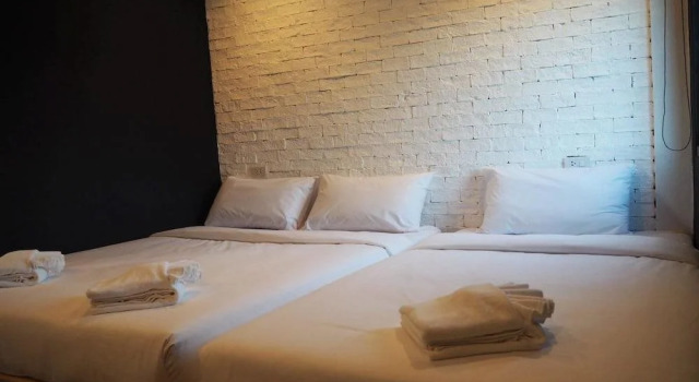 INDY Room Hostel, Забронировать Хостел Отели Южного Таиланда с парковкой, Парковка