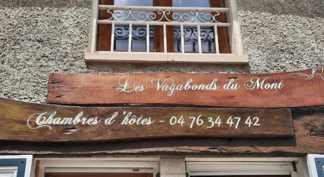 Les Vagabonds du Mont, Prenota Hotel Chichilianne Isère