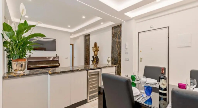 Коттедж c 1 комнатой First Class Rome Apartments