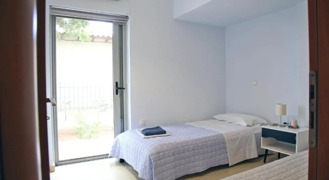 Апартаменты 2 Bedroom Apartment near the Athens Airport, Spata