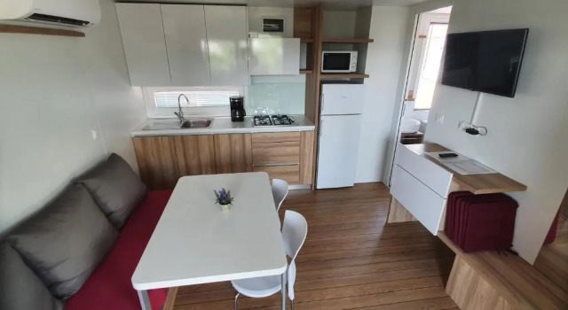 Коттедж Mobile homes Suha Punta