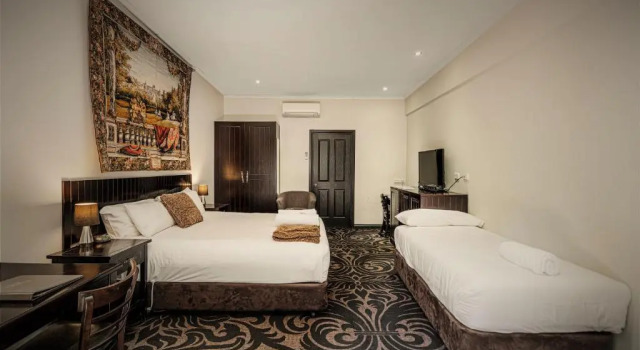 Suite Kryal Castle Ballarat