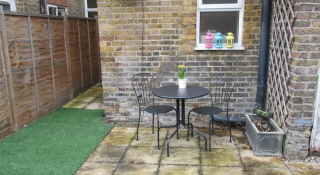 The Quiet & Cosy Fulham Reach Crib, Забронировать Отель Отели Лондона с парковкой, рядом с Больница Чаринг-Кросс, Парковка