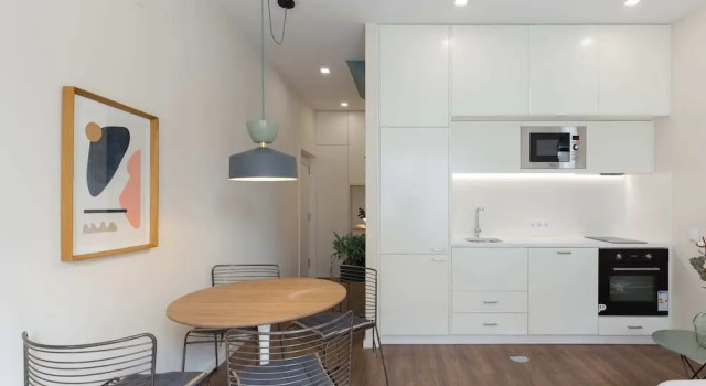 Modern 2BR Flat in Central Porto, Rezerwuj Hotel Porto Porto