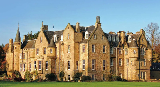 Carberry Tower Mansion House and Estate, Prenota Hotel Musselburgh East Lothian