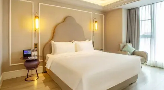 Люкс Superior Mercure Shanghai Waigaoq Free Trade Zone