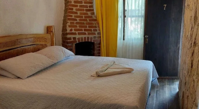 Номер Standard Hotel del Bosque Panajachel