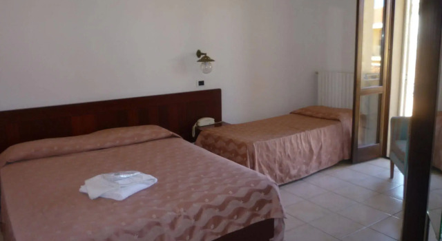Hotel LAncora, Забронировать Отель Отели Санта-Тереза-Галлура с завтраком, Завтраки