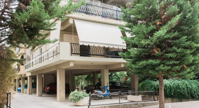 UPSTREET Modernized & Spacious 2BD Apartment in Chalandri