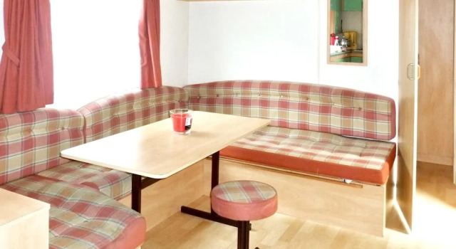 Bungalow With 2 Bedrooms in Agde, With Pool Access and Furnished Garde