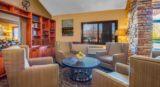 AmericInn by Wyndham Windsor Ft. Collins, Book Hotel Hoteller i Windsor med parkering, Parkering