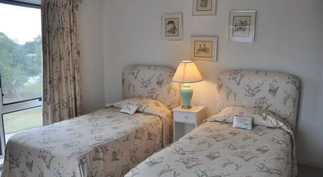 Deans Villa #214, Book Villa Sommerhuse i Debordieu Colony, Hytte