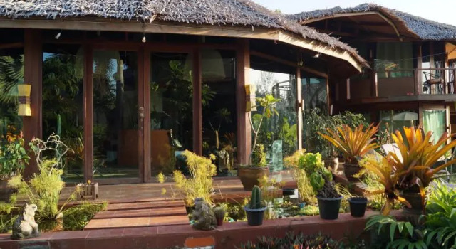 Двухместный номер Standard с балконом и с видом на сад Holiday Home Khuek khak