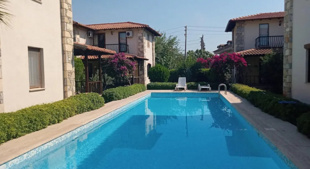 Вилла с 3 комнатами с балконом Olivia Houses 2 Worth to Look At