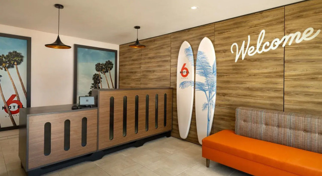 Motel 6 Santa Barbara, CA - Beach