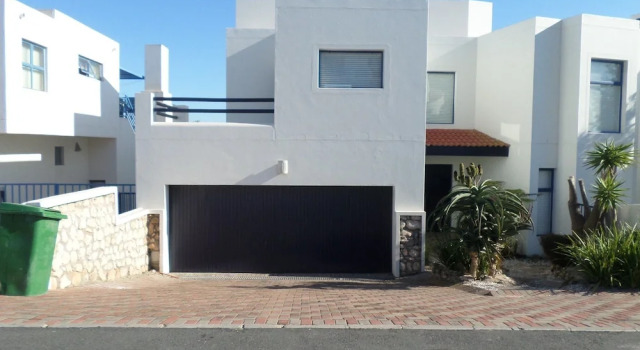 Langebaan Sea Cottages, Забронировать Отель Лангебан провинция Западный Кейп