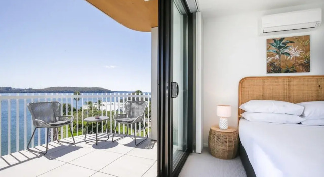 Апартаменты Lavish Coastal 2-bed With Stunning Ocean Views