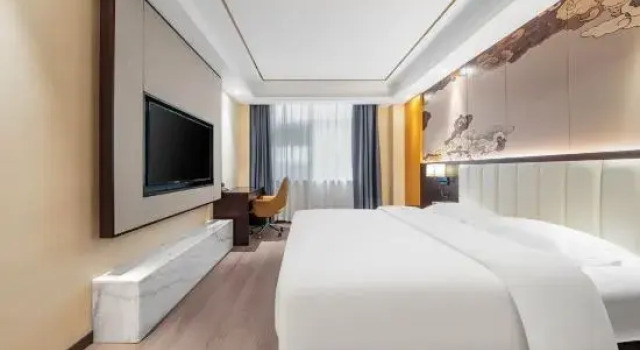 Люкс Kunlun Leju Hotel (Lankao)