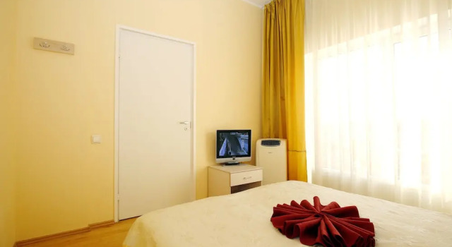 Полулюкс с балконом Apart Hotel Tomo FREE PARKING
