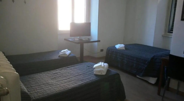 Трёхместный номер Superior Marvi Hotel