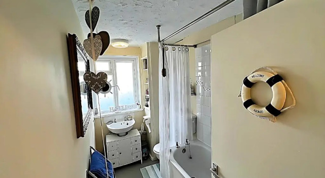 Stunning 2-bed Apartment in Bristol, Varaa Huoneisto Asunnot kohteessa Merseyside, Huoneisto