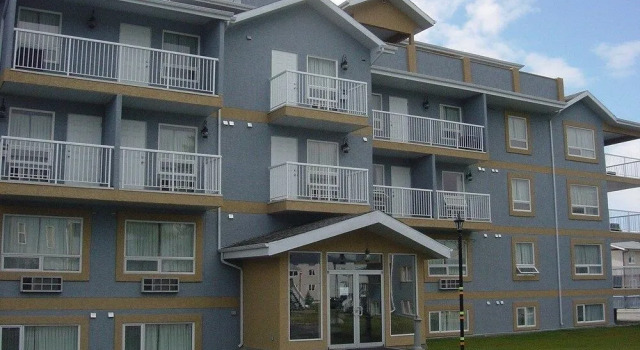 Misty Mountain Inn and Suites
