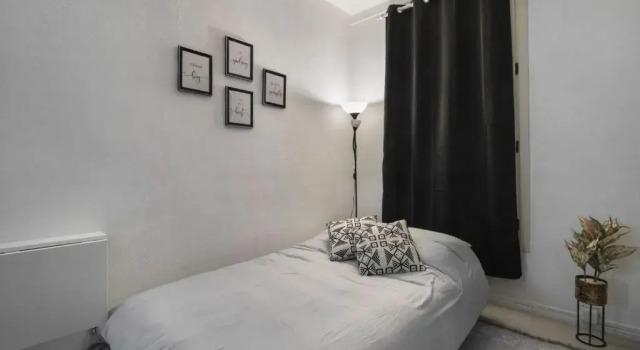 Studio Lumineux Proche du Château, Book Hotel Versailles 