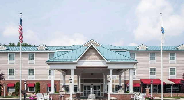 Comfort Inn & Suites Sturbridge - Brimfield