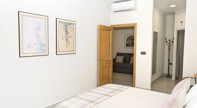Malagueta Gutenberg Apartment, Забронировать Апартаменты/квартира Малага Коста-дель-Соль, рядом с Муэлье Уно