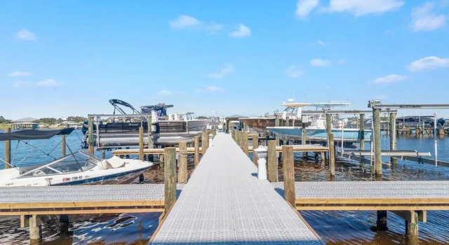 Апартаменты Portside 304 Deeded Boat Slip w Lift Water View