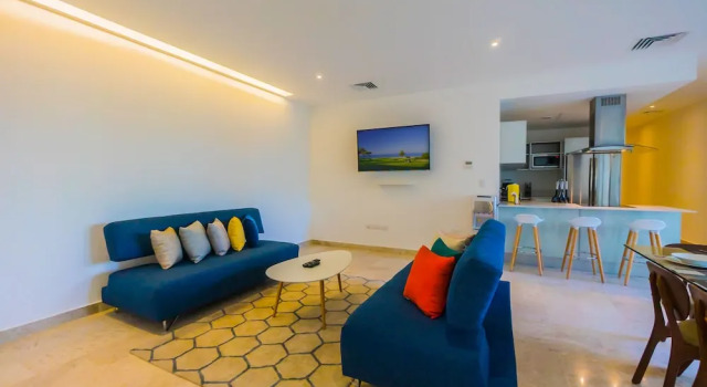 Cruz del Mar Condo, Забронировать Апартаменты/квартира Отели Плая-дель-Кармен с парковкой, рядом с Пляжный клуб Mamitas, Парковка