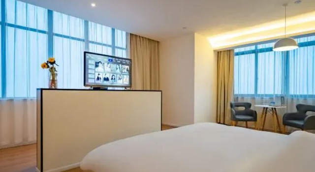 Люкс Urba Hotel(Danyang Vocational School& Chinese Medicine Hospital)