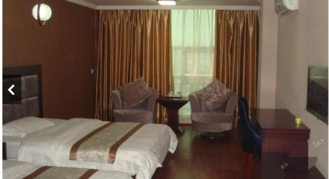 Longcheng Inn, Varaa Hotelli Luzhou Sichuan