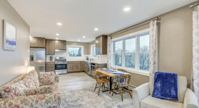 Newly Renovated Maine Retreat: Deck w/ Ocean View!, Buchen Sie Ferienwohnung Lubec Maine