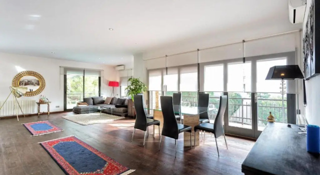 Vila Burriac ,Sunny, Spacious , Private Pool, Забронировать Отель Кабрильс Коста-дель-Маресме