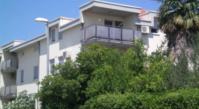 Апартаменты Apartment Tin