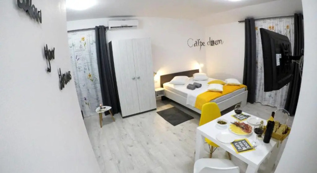 Студия Deluxe Guesthouse Villa DomeNico