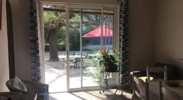 Mas de la Grave, Rezerwuj Hotel Hotele w Vaucluse z basenem, Basen