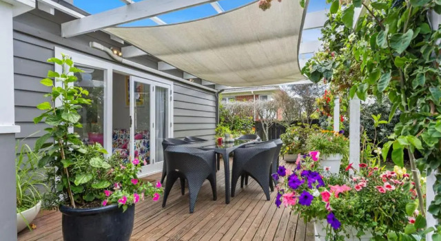 Коттедж Charming Spacious Home In Birkenhead