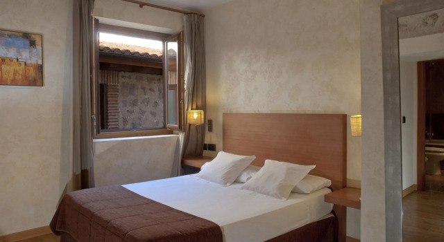 Hotel Las Leyendas, Забронировать Отель Авила Провинция Авила, рядом с Церковь Святого Иоанна Крестителя