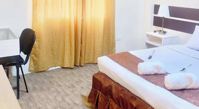 Люкс Hotel Adelina Balanga City Bataan