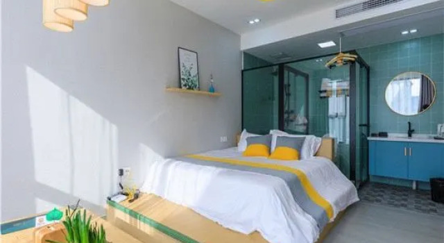 Люкс Premier с видом на сад Liyang Lingzhu Homestay
