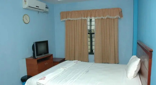 Hotel Arul Inn, Varaa Hotelli kāraikāl Tamil Nadu