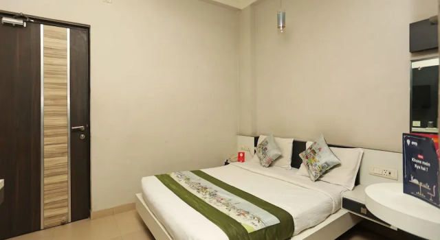 Номер Deluxe OYO 1671 Hotel Sundaram