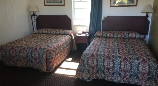 Tamiami Motel, Забронировать Мотель Ист-Нейплс Нейплс