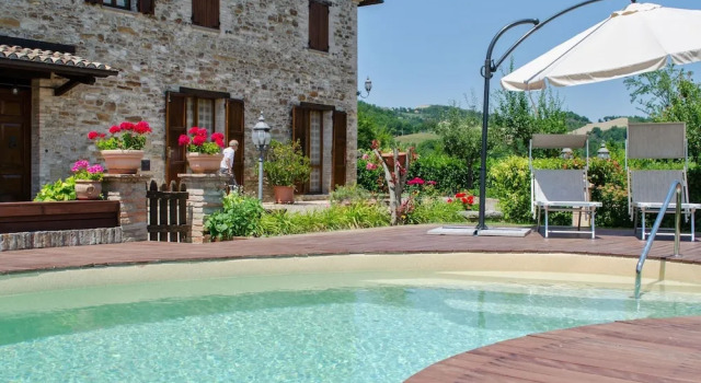 Коттедж Pet-Friendly Villa with Pool
