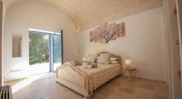TD Villa e Trulli il Bergamotto W/pool & Med/c.., Varaa Villa Hotellit Valle d'Itria pysäköinnillä, Pysäköinti