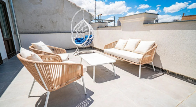 SmartRental Madrid Gran Via Apartments, Забронировать Апартаменты/квартира Отели Мадрида с парковкой, рядом с Театр Монументал, Парковка